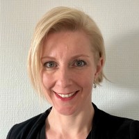 Dr. Nanda Horeweg